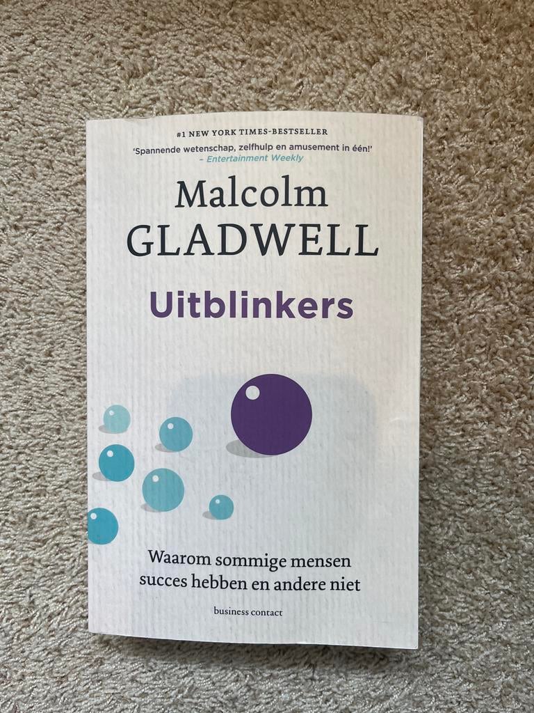 Uitblinkers - Malcolm Gladwell, Ophalen of Verzenden, Gelezen, Overige onderwerpen