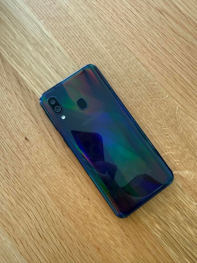 Samsung Galaxy A40, Telecommunicatie, Mobiele telefoons | Samsung, Gebruikt, Galaxy A, 64 GB, Zonder abonnement, Touchscreen, Zwart