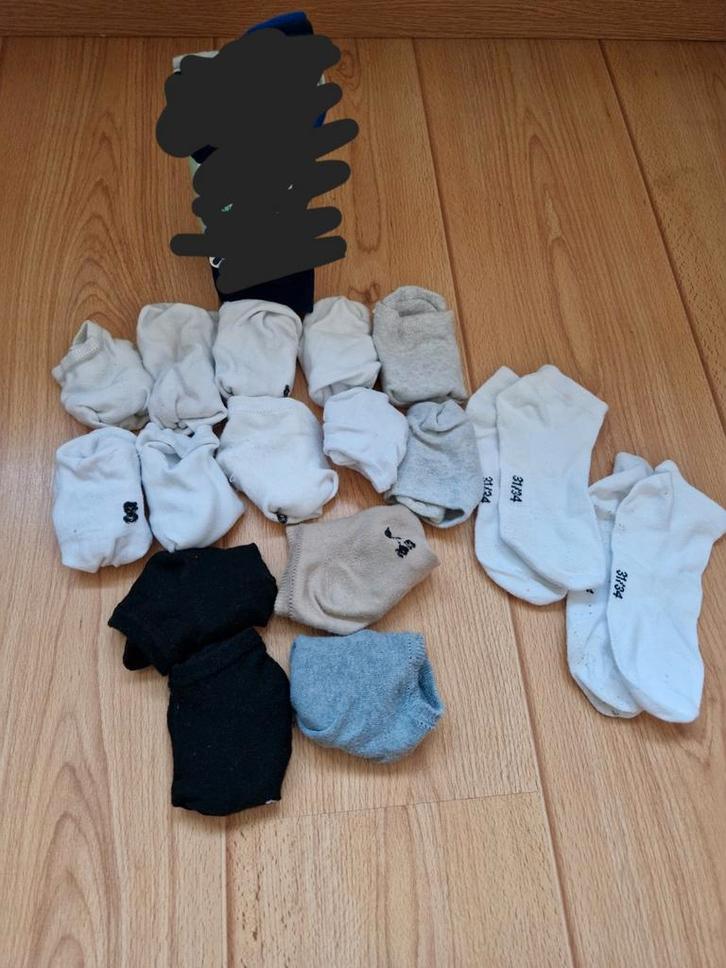 Enkelsokjes maat 31-34, Kinderen en Baby's, Kinderkleding | Schoenen en Sokken, Zo goed als nieuw, Sokken, Jongen, Ophalen of Verzenden