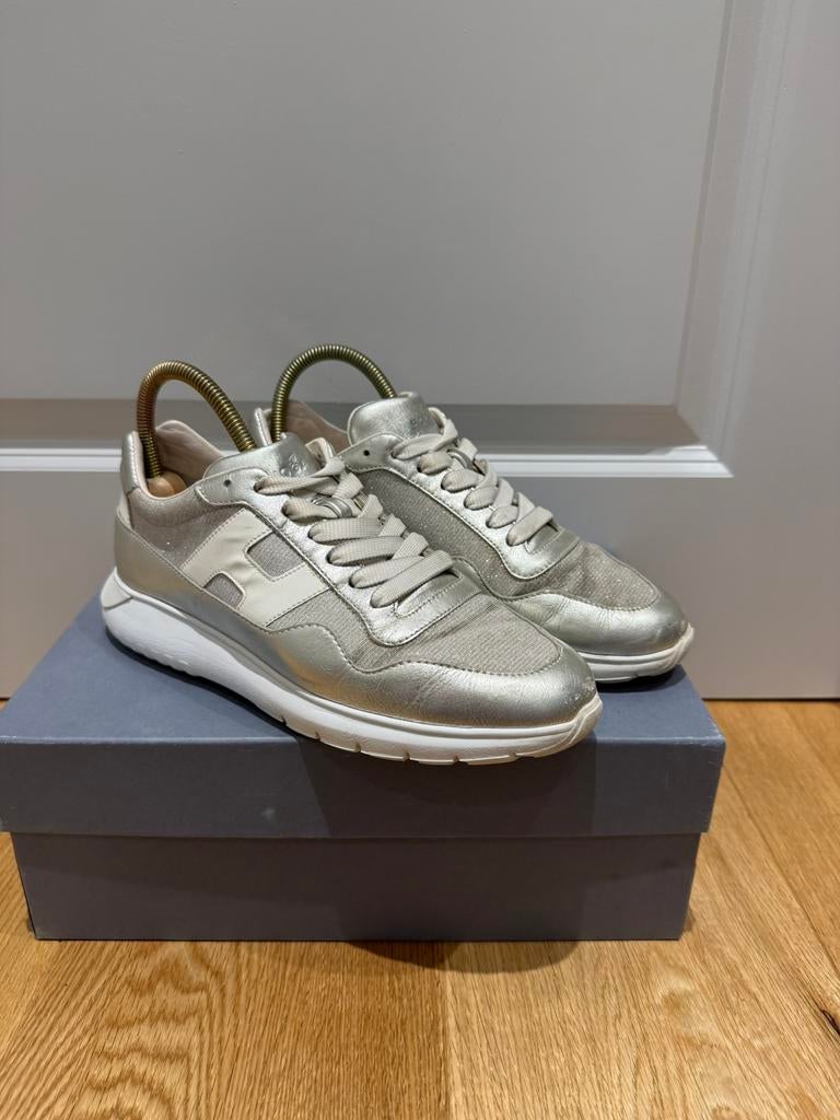 Hogan Interactive Sneakers | Special Editions | 38.5 | (46), Wit, Ophalen of Verzenden, Sneakers of Gympen, Zo goed als nieuw