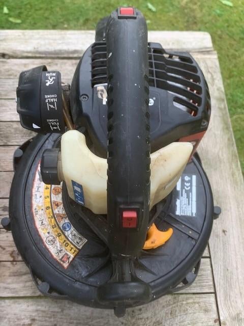 Blad Blazer- Zuiger, Benzine, Met opvangzak, Handgedragen, Zo goed als nieuw