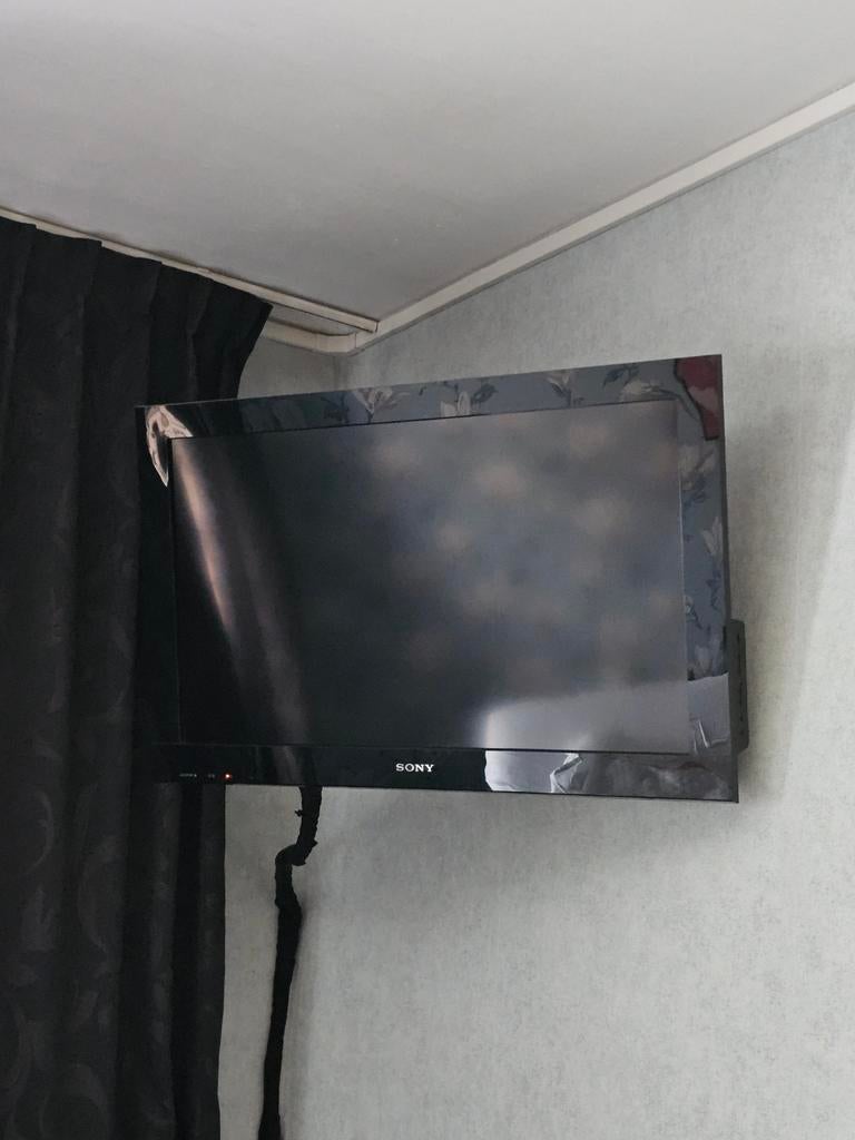 Te koop Televisie, 50 Hz, Ophalen of Verzenden, Zo goed als nieuw, Sony