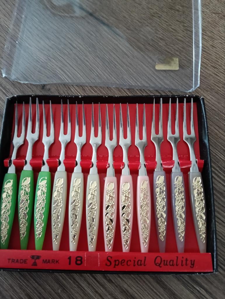 12 antieke retro worstenprikkertjes, Ophalen of Verzenden