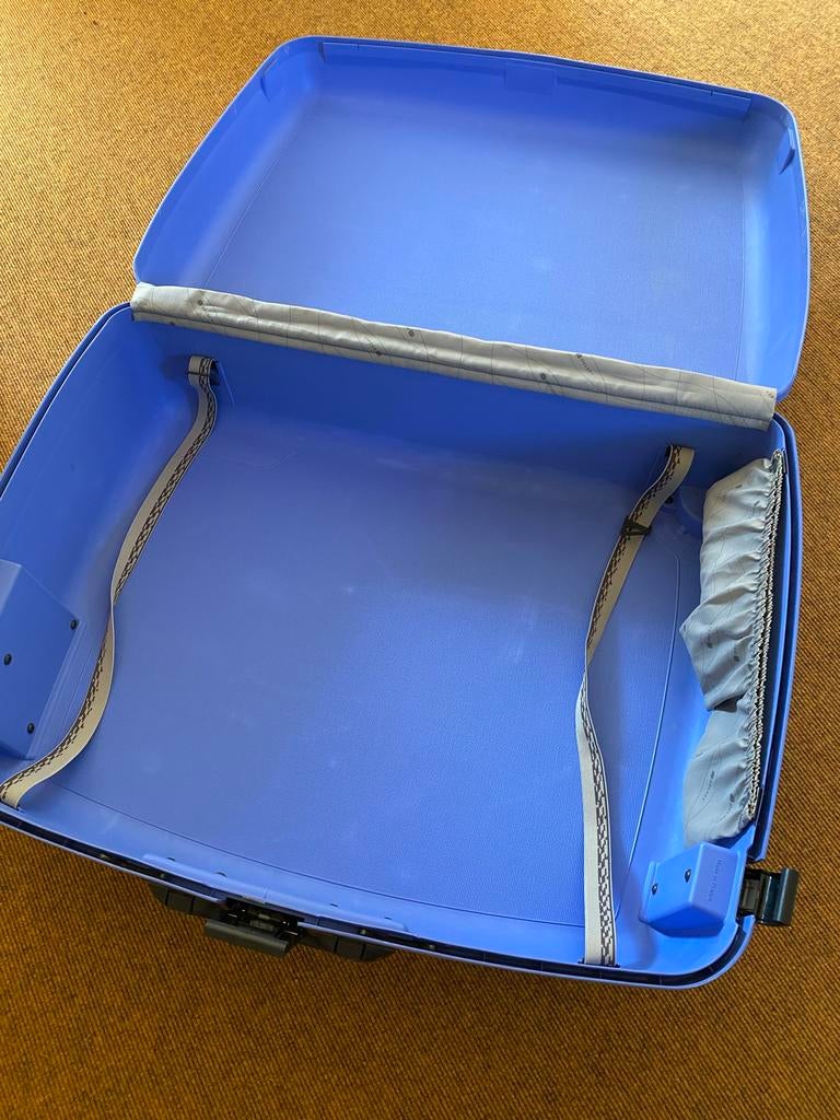 Delsey Verrijdbare Koffer - 70x56x24 cm, Ophalen, Gebruikt, Wieltjes