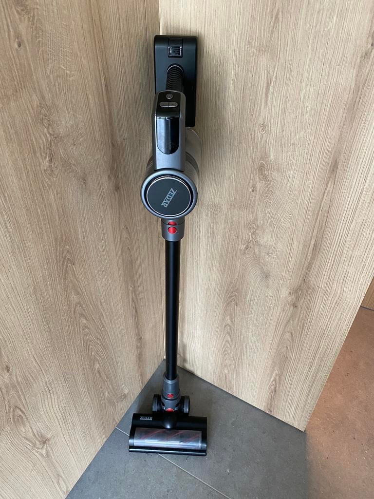 Zedar S900+ Black Steelstofzuiger 2 Accu’s + 4 opzetstukken, Ophalen, Gebruikt, Reservoir, Stofzuiger