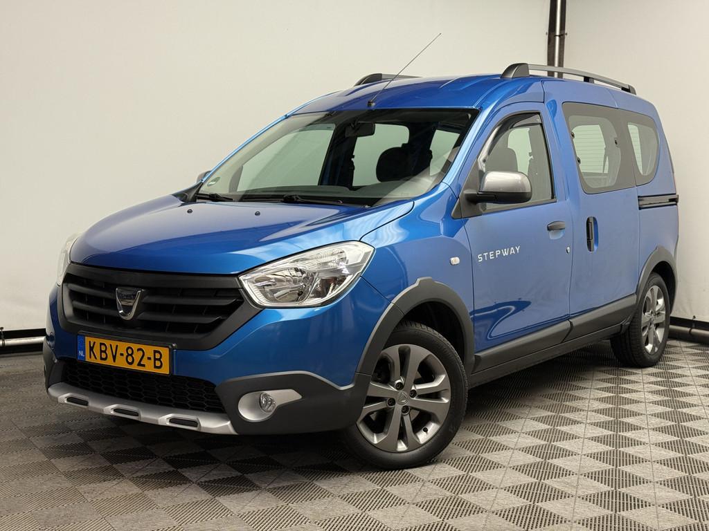 Dacia Dokker 1.2 TCe Stepway Navi Airco LM Trekhaak, Auto's, Dacia, Voorwielaandrijving, Euro 5, Stof, Gebruikt