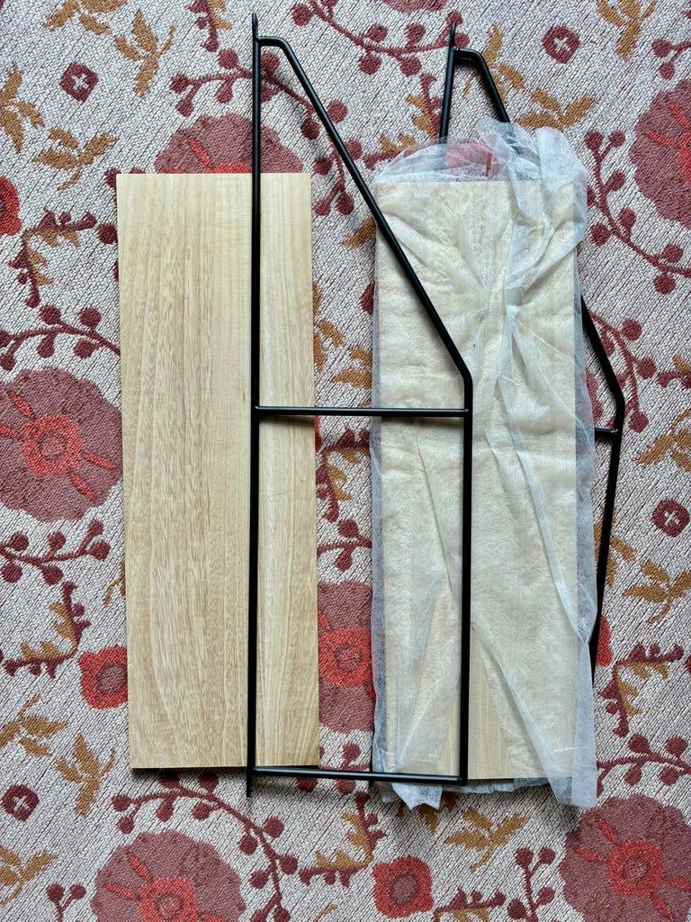 Wandrek met 2 plankjes - ongebruikt, Huis en Inrichting, Woonaccessoires | Wandplanken en Boekenplanken, Ophalen, Zo goed als nieuw