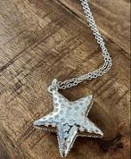 Ketting met sterhanger en kleine steentjes, Nieuw, Ophalen of Verzenden, Zilver, Overige materialen
