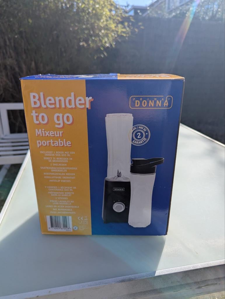 Gloednieuwe Prima Donna Blender to go - Mixeur portable, Witgoed en Apparatuur, Blenders, Ophalen of Verzenden, Nieuw, Blender to go