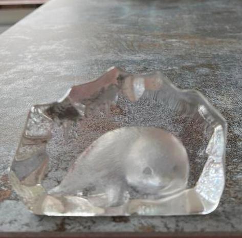 Glazen presse-papier zeehondpup Mats Jonasson Zweden, Antiek en Kunst, Ophalen of Verzenden