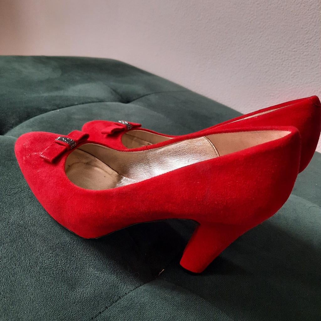 Unisa Fiesta sexy rode pumps maat 36 met strass steentjes, Ophalen of Verzenden