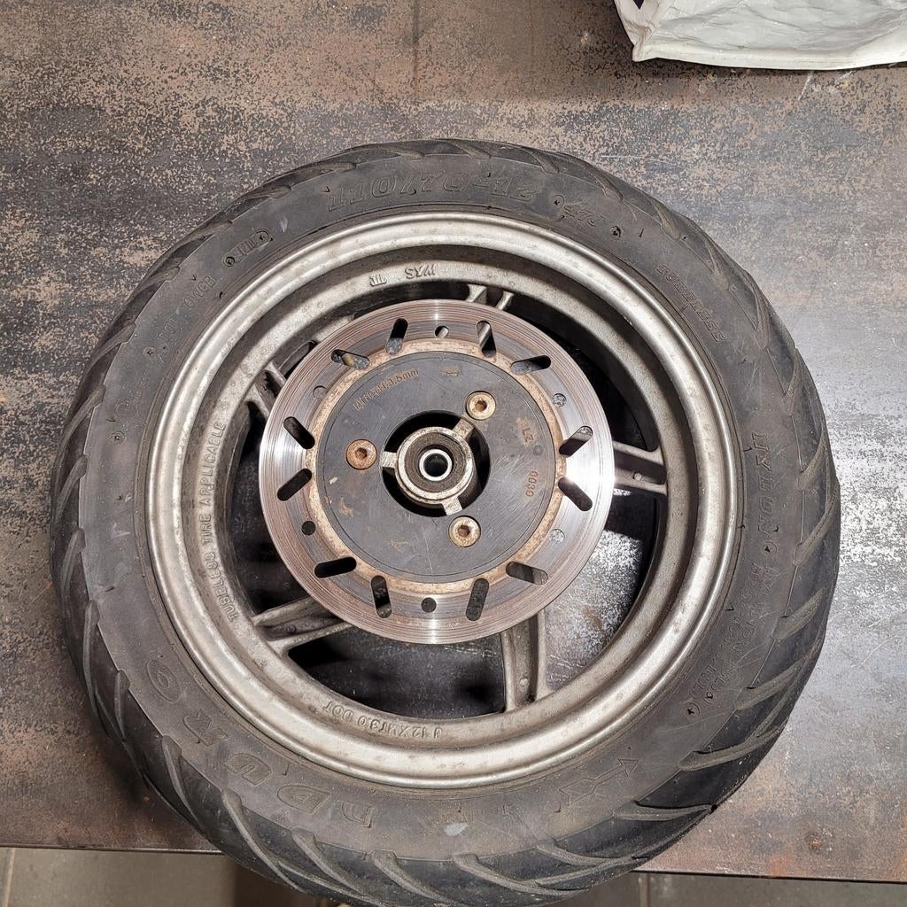 Scooter wiel Sym, Ophalen