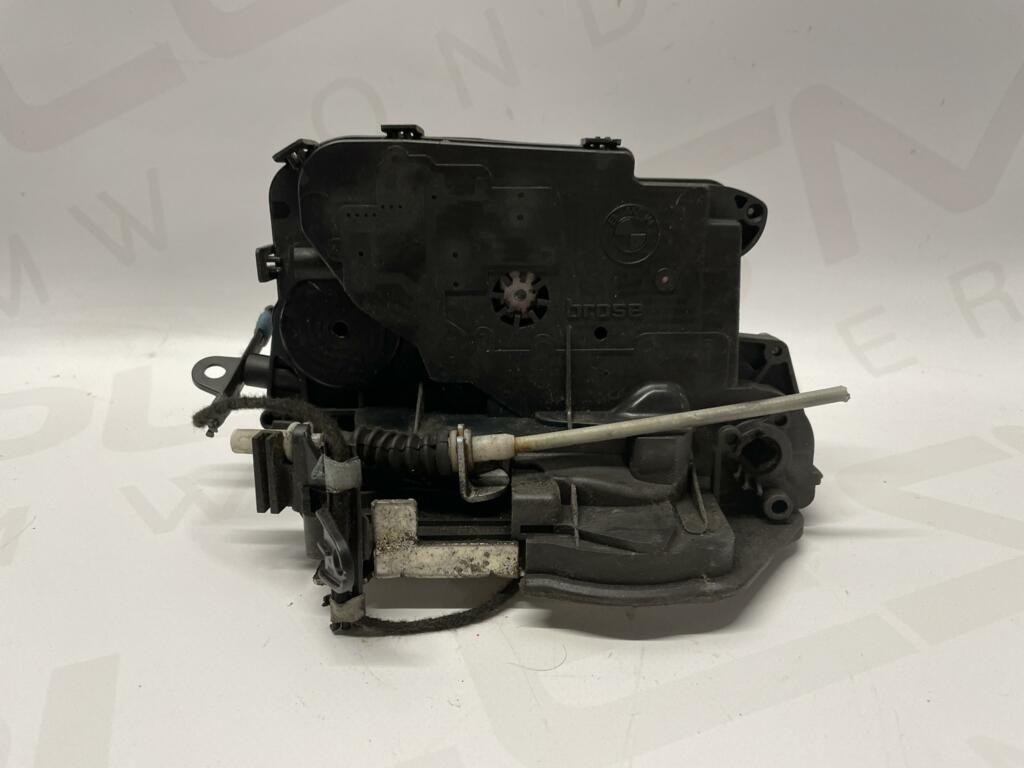 Deurslot mechaniek linksvoor 7 POLIG BMW E81/E91 7059967, Gebruikt, -, -, Ophalen of Verzenden
