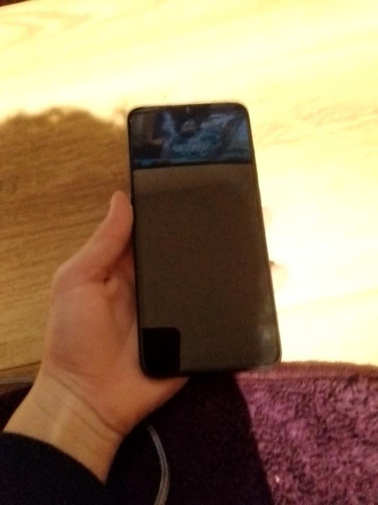 Alcatel smartphone - Zo goed als nieuw beetje schade maar, Ophalen, 3 tot 6 megapixel, Zo goed als nieuw, Klassiek of Candybar