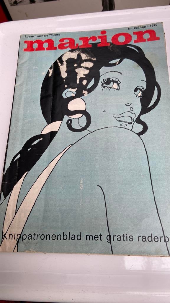 Marion knippatronen blad, Ophalen of Verzenden, Gelezen