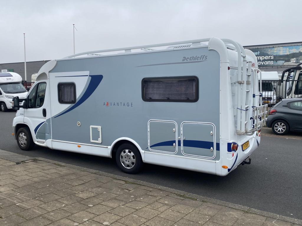 Dethleffs Advantage 6611 T enkele bedden & Airco LM, Caravans en Kamperen, Ringverwarming, Koelkast, Fiat, Bedrijf