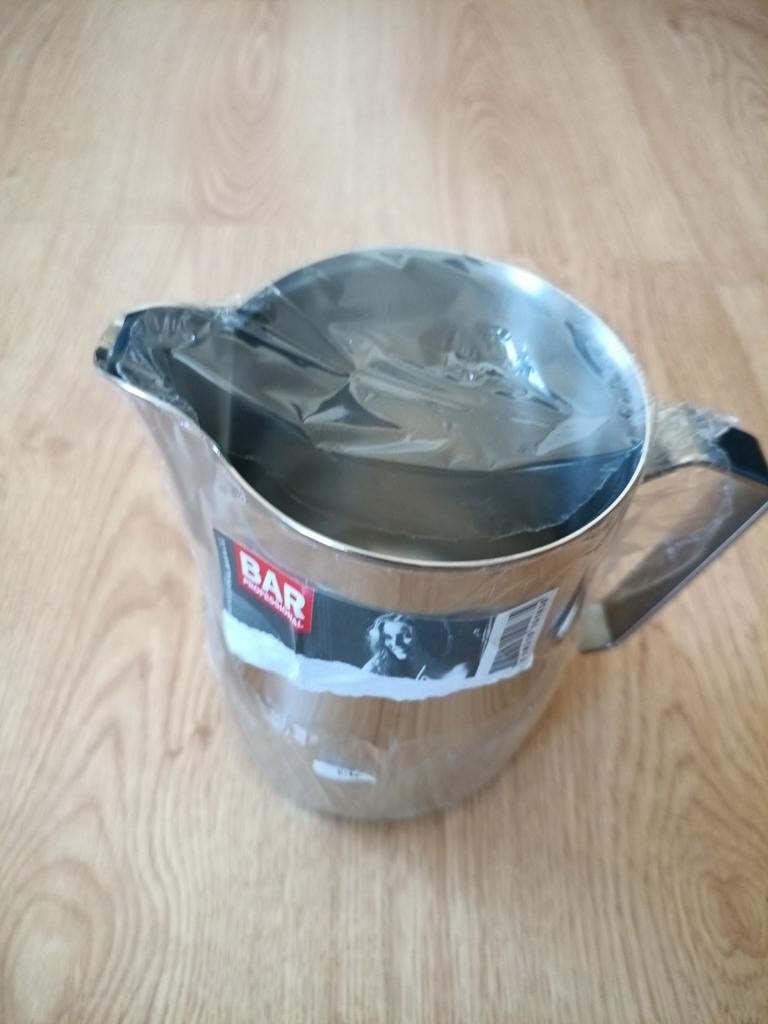 Nieuwe RVS Melkkan / Barista Pitcher, Overige typen, Ophalen of Verzenden, Metaal, Overige merken