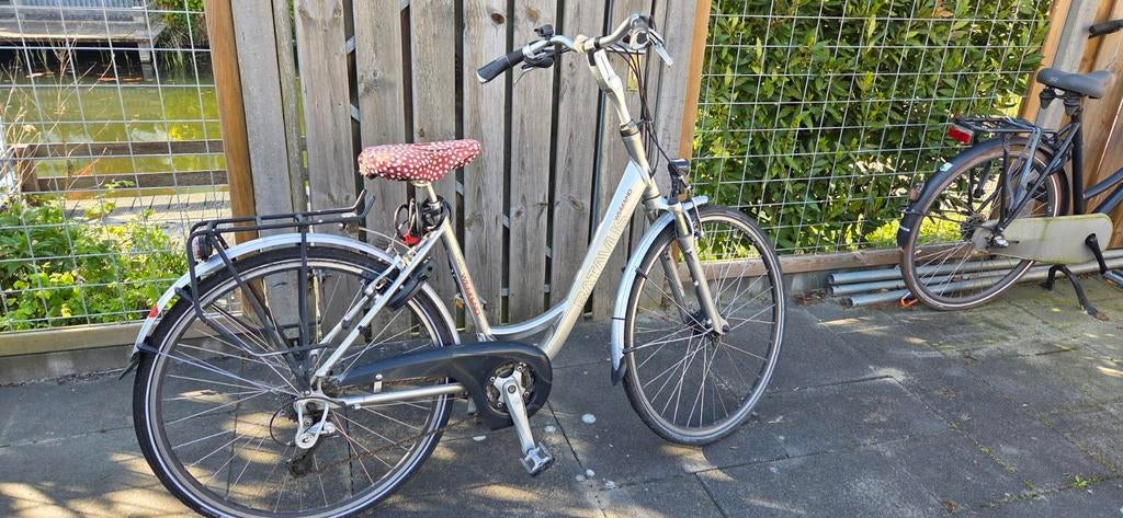 Batavus fiets met versnellingen en lage instap, Ophalen, Gebruikt, Batavus, Versnellingen