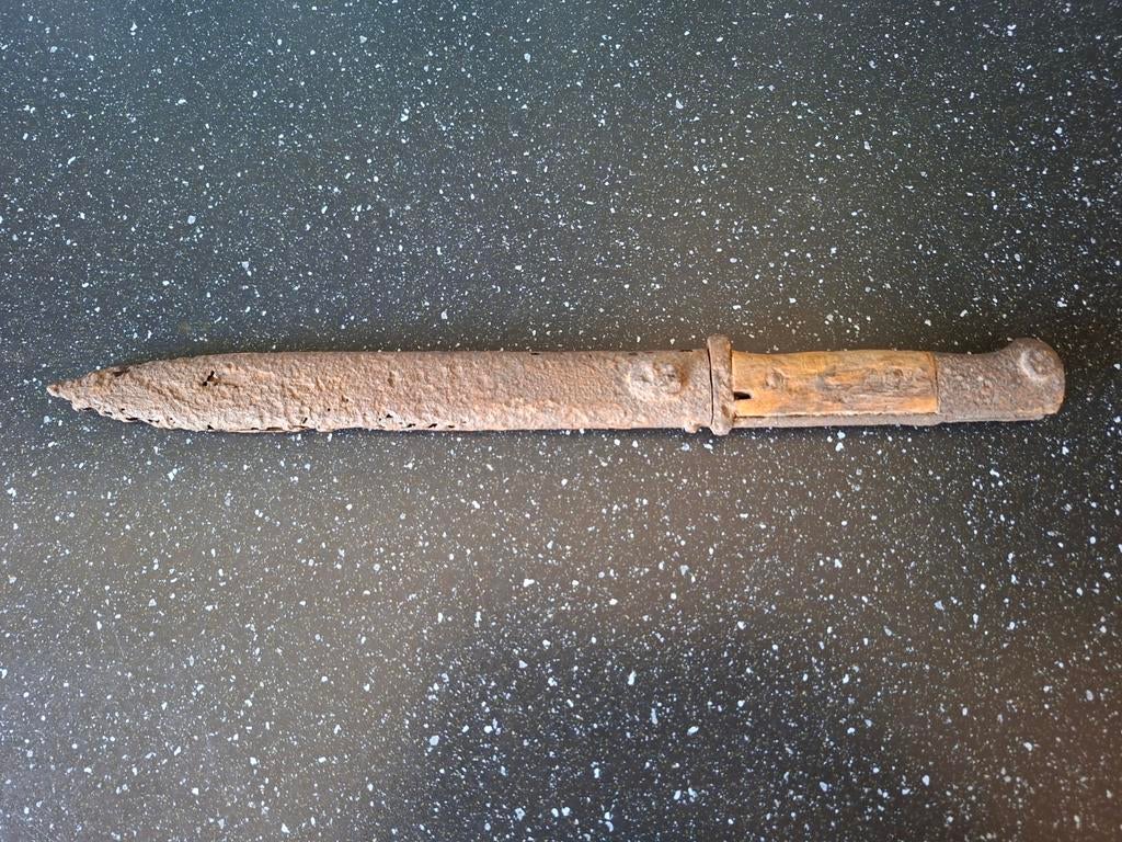 Ww2 wo2 Duitse bodemvondst k98 mauser bajonet in schede, Verzamelen, Ophalen of Verzenden, Duitsland, Mes of Dolk