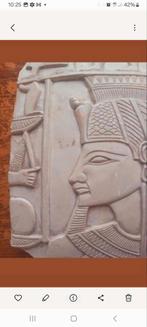 Egyptische plaquette met farao reliëf, Antiek en Kunst, Ophalen of Verzenden