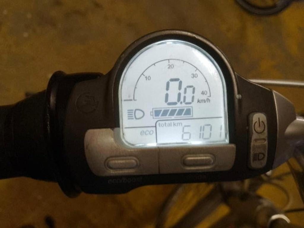 GEZOCHT. Fiets display, Ophalen