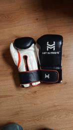 Hit n move suvari 16oz velcro bokshandschoenen, Ophalen of Verzenden, Zo goed als nieuw, Bokshandschoenen
