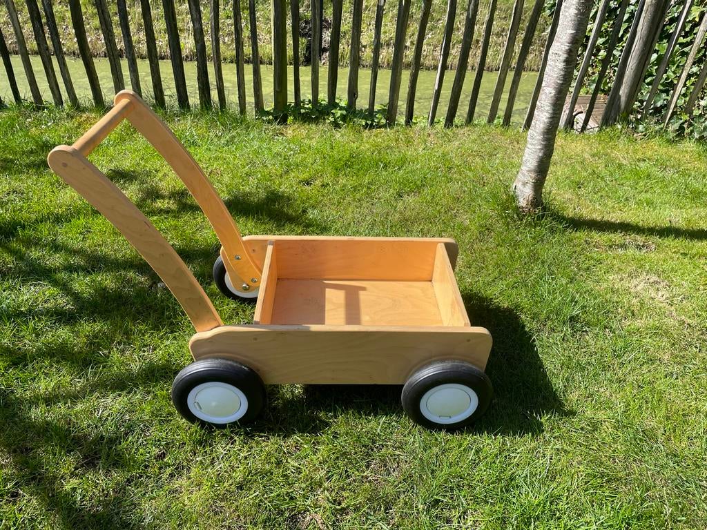 Houten loopkar, Ophalen, Gebruikt, Duwvoertuig