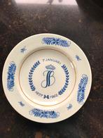 Wandbord Juliana & Bernhard - Koninklijke Plateelbakkerij, Antiek en Kunst, Antiek | Wandborden en Tegels, Ophalen of Verzenden