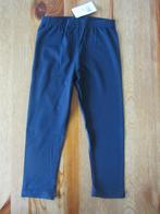 Nieuwe donkerblauwe legging maat 104-110, Broek, Meisje, Nieuw, Kruidvat