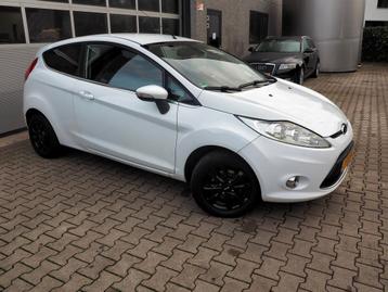 Ford Fiesta 1.4 Trend AIRCO PARKEER S. LM VELGEN (bj 2009) beschikbaar voor biedingen