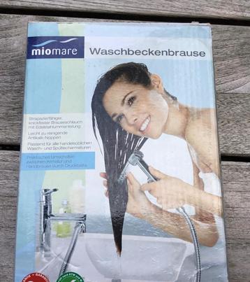 Wastafel douchekop beschikbaar voor biedingen