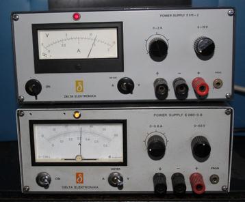 Professioneel Delta powersupply 0 - 15V  0 - 2 Amp  De beste beschikbaar voor biedingen
