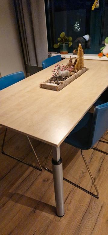 Stevige in hoogte verstelbare tafel – berken blad 160x80 cm beschikbaar voor biedingen