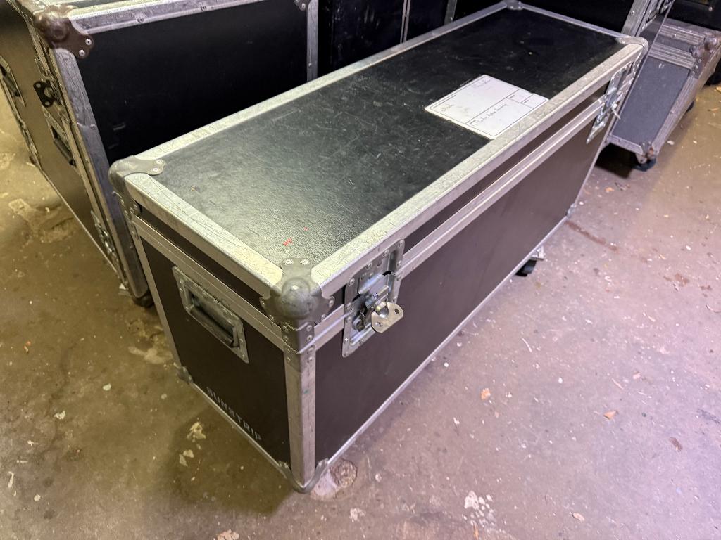 Flightcase voor 6x Sunstrip, Ophalen of Verzenden, Gebruikt, Overige instrumenten, Flightcase