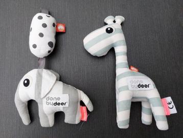 2 Done by Deer knuffels (231127) beschikbaar voor biedingen