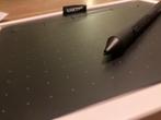 Wacom Intuos S bluetooth tekentablet, Computers en Software, Tekentablets, Ophalen of Verzenden, Zo goed als nieuw, Wacom