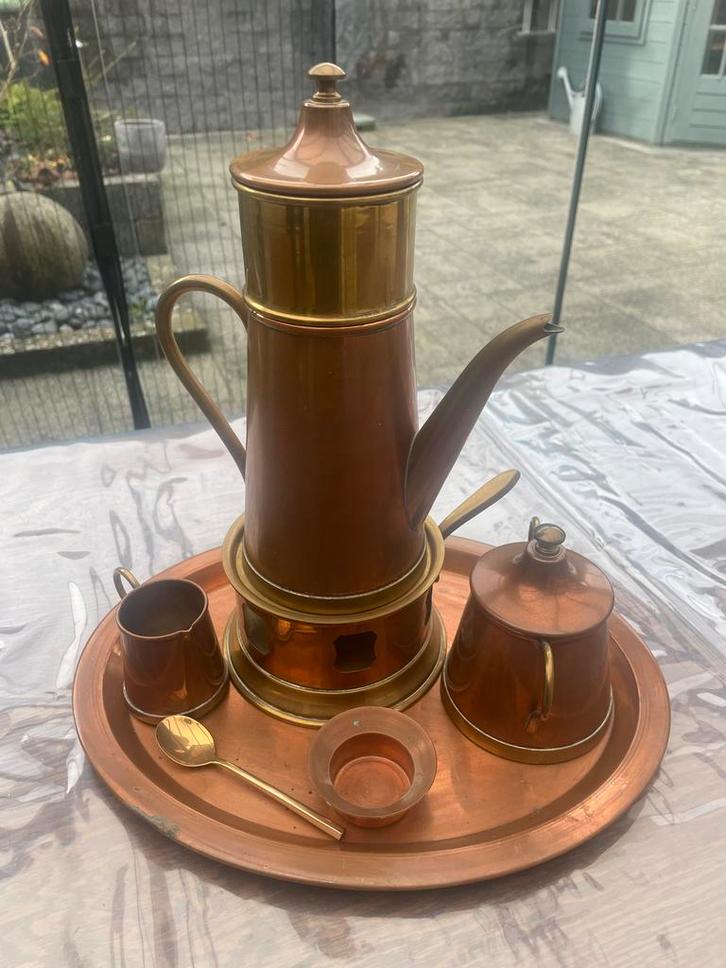 Antiek koperen koffieservies, Antiek en Kunst, Antiek | Servies compleet, Ophalen of Verzenden