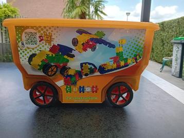 CLICS rolbox / 400 blokken en veel andere extra's beschikbaar voor biedingen