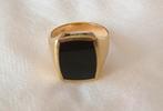 14kt Gouden Herenring maat 20. Mooie Onyx steen. 7 gram., Sieraden, Tassen en Uiterlijk, 20 of groter, Heer, Ophalen of Verzenden