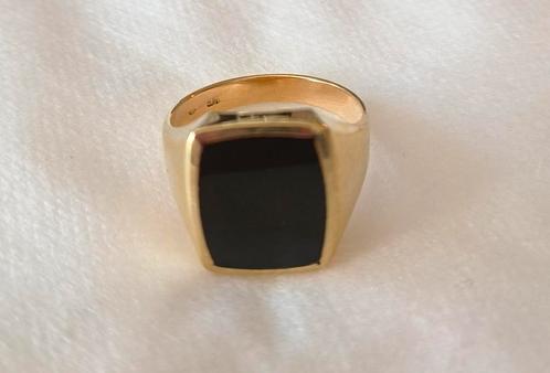 14kt Gouden Herenring maat 20. Mooie Onyx steen. 7 gram., Sieraden, Tassen en Uiterlijk, Ringen, Zo goed als nieuw, Heer, 20 of groter