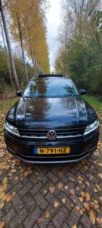 Volkswagen Tiguan 1.4 TSI 150pk DSG 4Motion | Pano | Leer |, Auto's, Automaat, 4 cilinders, 2000 kg, Alcantara