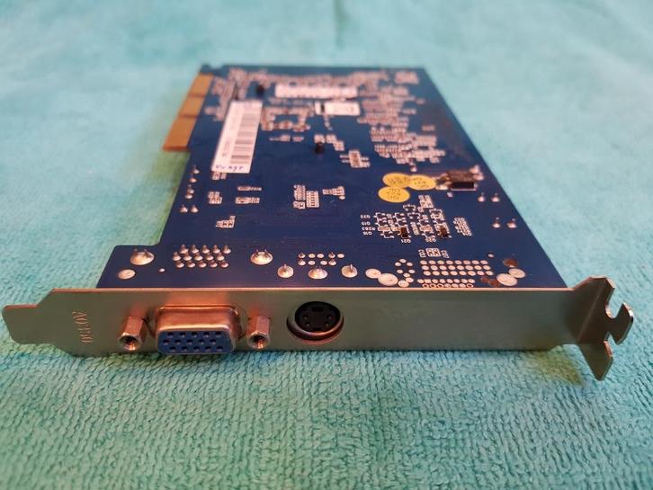 Vintage Pc=VIDEOKAART AGP=Sweex NVIDIA GEFORCE FX 5200 128MB, Computers en Software, Vintage Computers, Ophalen of Verzenden