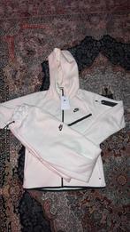 Nike tech fleece - wit, Kleding | Dames, Ophalen of Verzenden, Zo goed als nieuw, Wit