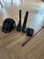 Paardrijdcap, laarzen, handschoenen, Ophalen of Verzenden, Zo goed als nieuw, Dressuur