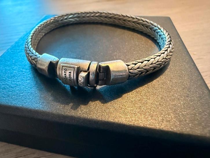 Buddha to Buddha arband Ellen, Sieraden, Tassen en Uiterlijk, Armbanden, Zo goed als nieuw, Zilver, Zilver, Ophalen of Verzenden