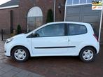 Renault Twingo 1.2 16V Parisienne 2014 AIRCO NAP NIEUWSTAAT!, Auto's, Voorwielaandrijving, Gebruikt, 4 cilinders, 4 stoelen