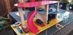 Garage met Brug en Oprijbaan 1:43 H.21 Br. 53 Diep 28 cm., Hobby en Vrije tijd, Modelauto's | 1:43, Ophalen of Verzenden, Gebruikt