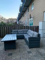 Mooie Wicker Loungeset met Tafel, Ophalen, 5 zitplaatsen, Zo goed als nieuw, Loungeset