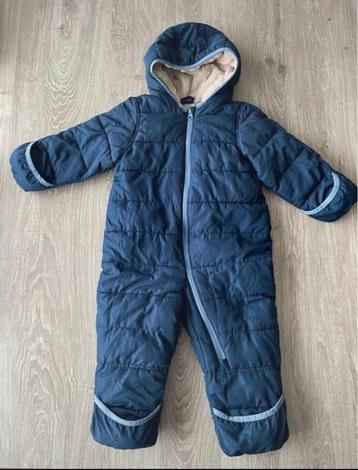 Heerlijk warm winter/ski pak maat 80. beschikbaar voor biedingen