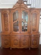 large, ornate wooden cabinet, a vintage or antique piece, Antiek en Kunst, Antiek | Meubels | Kasten, Ophalen of Verzenden